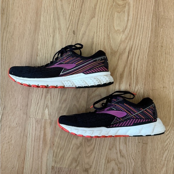 Brooks Adrenaline GTS 19 Women's Running Sneakers Black, Purple, Coral Size 9 - Picture 10 of 10
